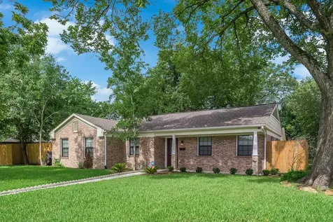 11038 Waxwing Street Houston TX 77035