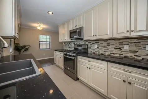 11038 Waxwing Street Houston TX 77035