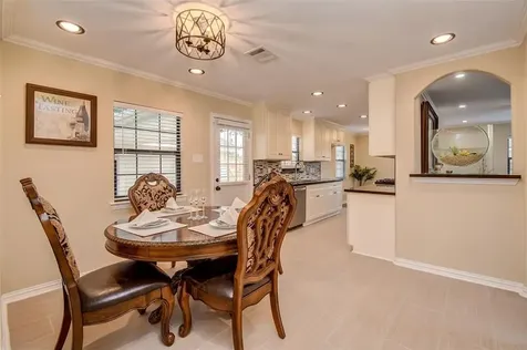 11038 Waxwing Street Houston TX 77035