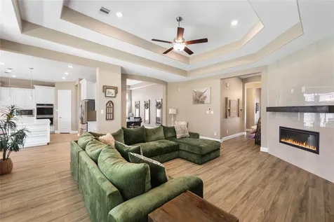 1014 Lakemont Bend Lane Pinehurst TX 77362