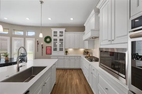 1014 Lakemont Bend Lane Pinehurst TX 77362