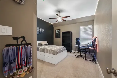 1014 Lakemont Bend Lane Pinehurst TX 77362