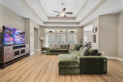 1014 Lakemont Bend Lane Pinehurst TX 77362