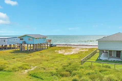 805 Seashell Drive Surfside Beach TX 77541