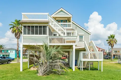 805 Seashell Drive Surfside Beach TX 77541