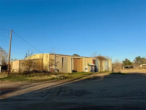 8711 Fm-787 Cleveland TX 77327