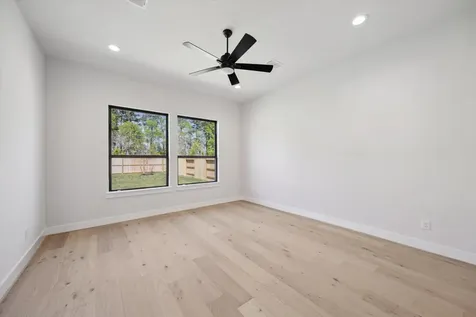 422 Venado View Court Conroe TX 77304