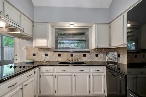 15642 Meadow Village Drive Houston TX 77095