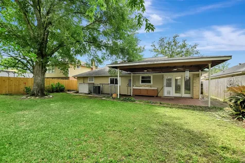 15642 Meadow Village Drive Houston TX 77095