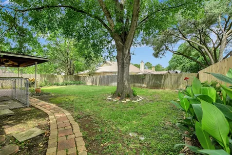 15642 Meadow Village Drive Houston TX 77095