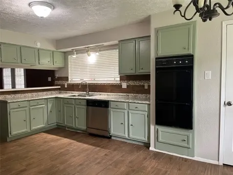 17434 Crows Nest Way Crosby TX 77532