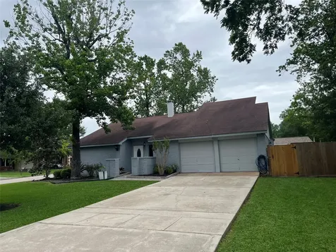 17434 Crows Nest Way Crosby TX 77532