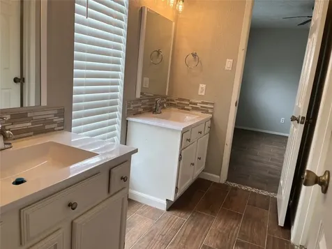 17434 Crows Nest Way Crosby TX 77532
