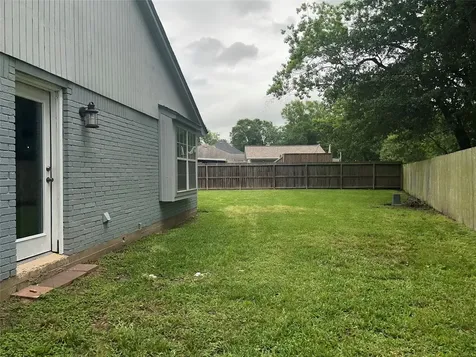 17434 Crows Nest Way Crosby TX 77532