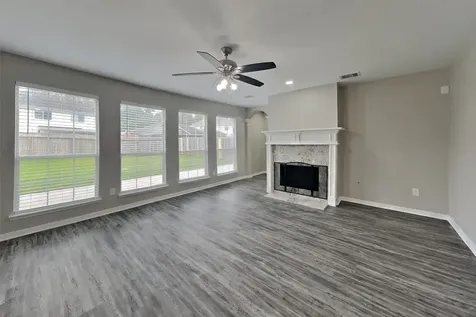 438 Pinewood Ridge Drive Spring TX 77386