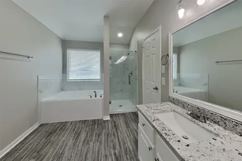 438 Pinewood Ridge Drive Spring TX 77386