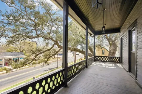 602 S Market Street Brenham TX 77833