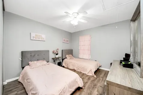 3925 Spring Crest Court Pearland TX 77584