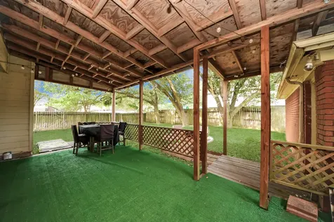 3925 Spring Crest Court Pearland TX 77584