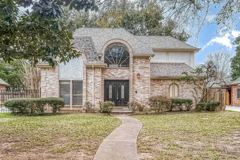 1015 Sugar Lakes Drive Sugar Land TX 77478