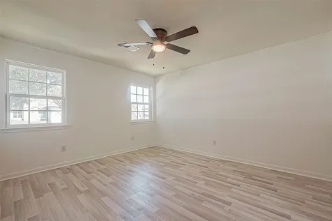 1015 Sugar Lakes Drive Sugar Land TX 77478