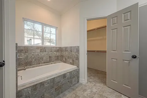 1015 Sugar Lakes Drive Sugar Land TX 77478