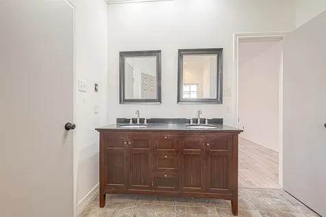 1015 Sugar Lakes Drive Sugar Land TX 77478