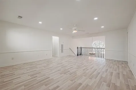 1015 Sugar Lakes Drive Sugar Land TX 77478
