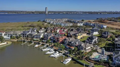 1410 Oceanside Lane League City TX 77573