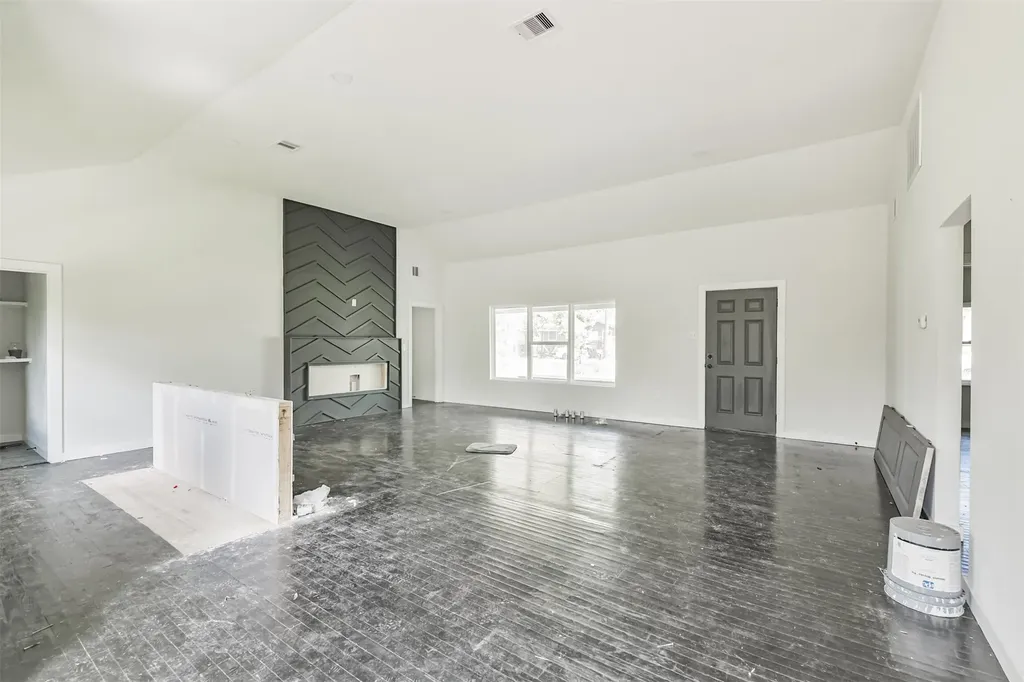 209 Leago Street Houston TX 77022