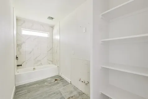 209 Leago Street Houston TX 77022