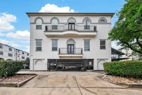 5801 Winsome Lane 202 Houston TX 77057