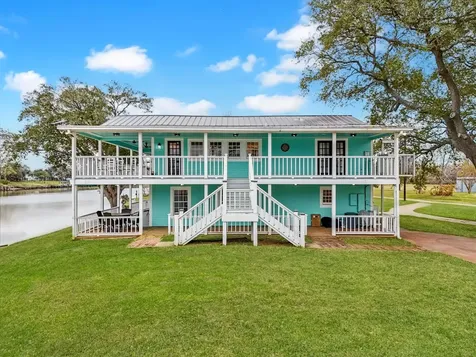 462 Exotic Isle Drive Matagorda TX 77457