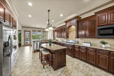 6011 Cross Creek Harbor Lane Fulshear TX 77441