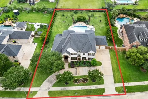6011 Cross Creek Harbor Lane Fulshear TX 77441