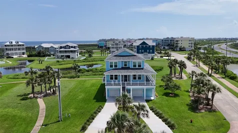 4102 Sandhill Crane Way Galveston TX 77554