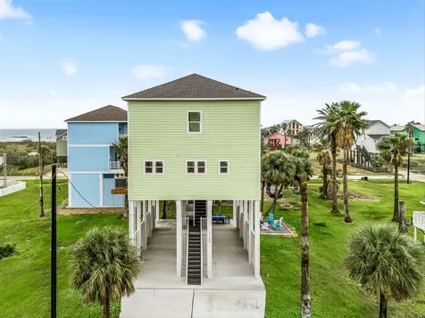 11207 Schwartz Drive Galveston TX 77554