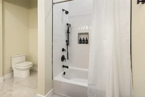 11207 Schwartz Drive Galveston TX 77554