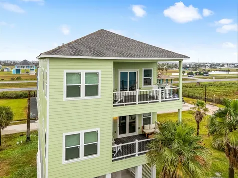 11207 Schwartz Drive Galveston TX 77554