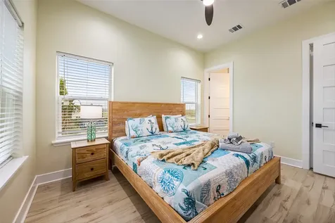 11207 Schwartz Drive Galveston TX 77554