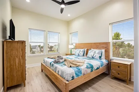 11207 Schwartz Drive Galveston TX 77554