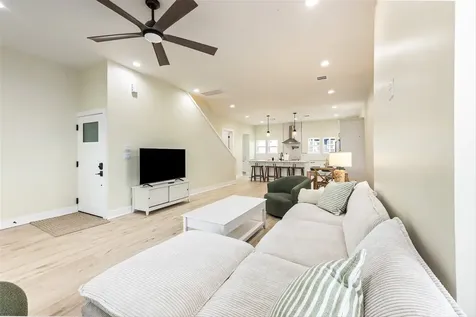 11207 Schwartz Drive Galveston TX 77554