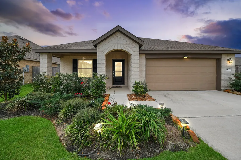 14230 Elrington Hollow Trail Rosharon TX 77583