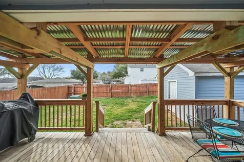 15025 Conroe Bay Boulevard Willis TX 77318