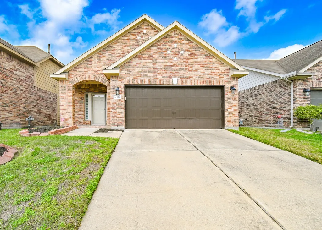 9415 Savannah Holly Drive Houston TX 77075