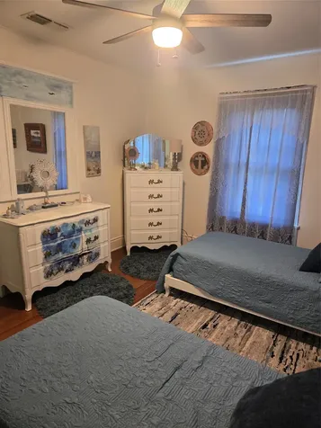 400 S Mckinney Mexia TX 76667