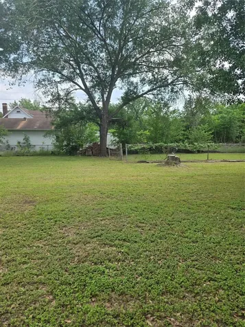 400 S Mckinney Mexia TX 76667