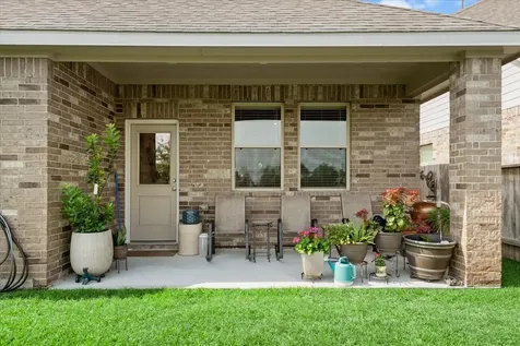 31514 Elkcreek Bend Drive Hockley TX 77447