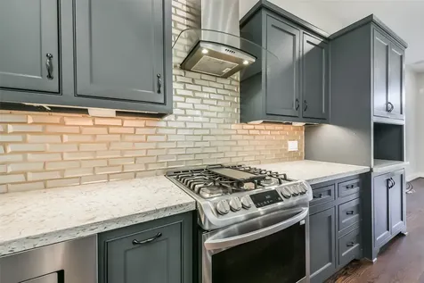 2422 Hadley Street Houston TX 77003