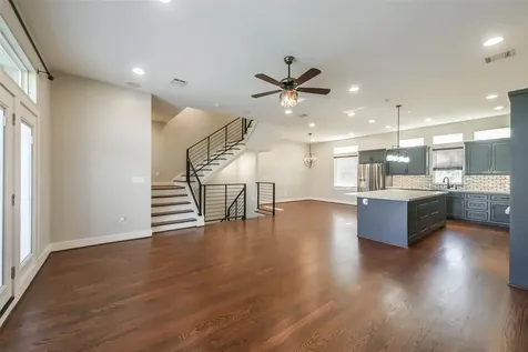 2422 Hadley Street Houston TX 77003